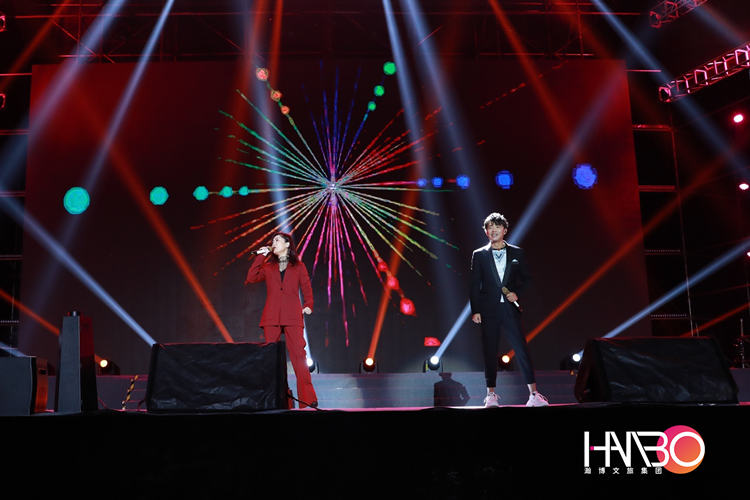 明星演唱會策劃-鳳凰傳奇在星耀麻陽·唱響五洲群星演唱會 明星演唱會策劃-鳳凰傳奇在星耀麻陽·唱響五洲群星演唱會